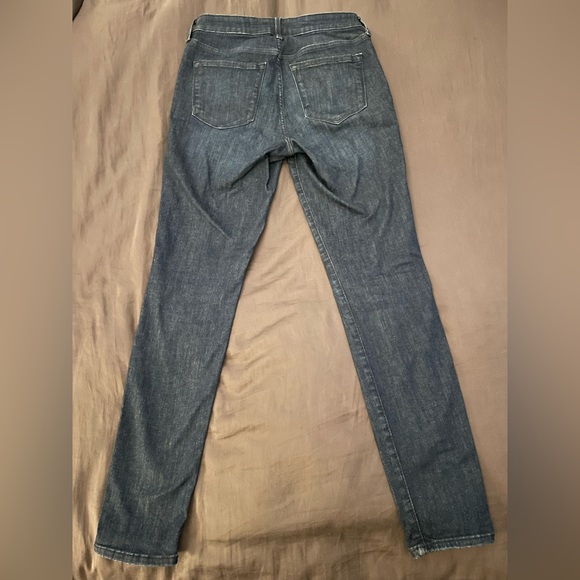 Old Navy skinny jeans, size 4 - Picture 2 of 3